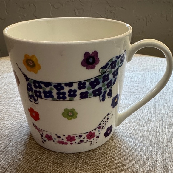 Rose of England Other - Rose of England Floral Dachshund Fine Bone China Mug 12oz NWOT
